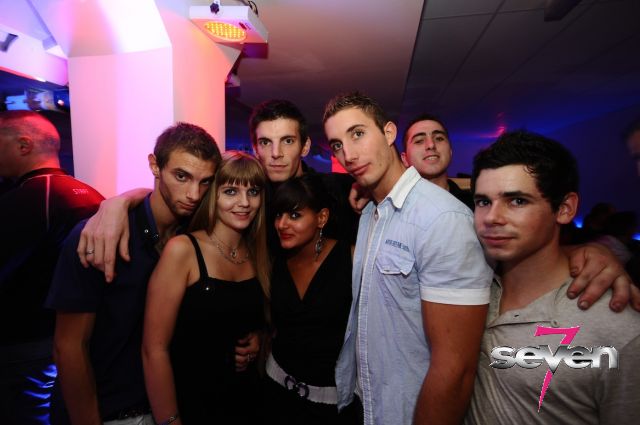 Cliquer pour voir l'image en taille réelle