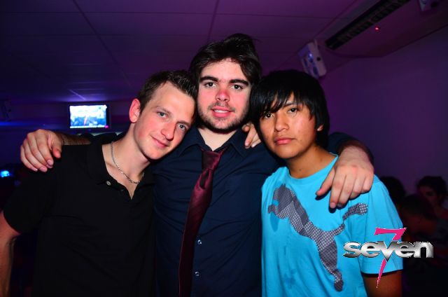 Cliquer pour voir l'image en taille réelle