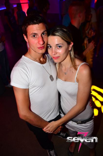 Cliquer pour voir l'image en taille réelle