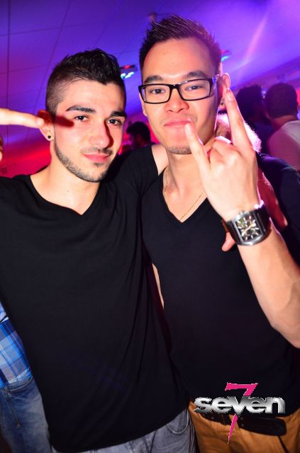 Cliquer pour voir l'image en taille réelle