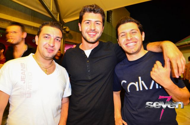 Cliquer pour voir l'image en taille réelle