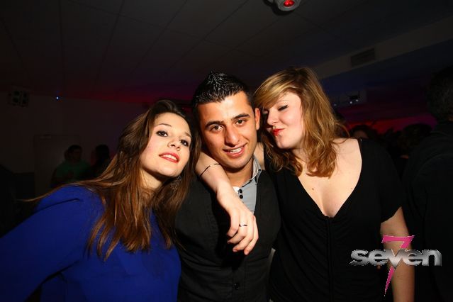 Cliquer pour voir l'image en taille réelle