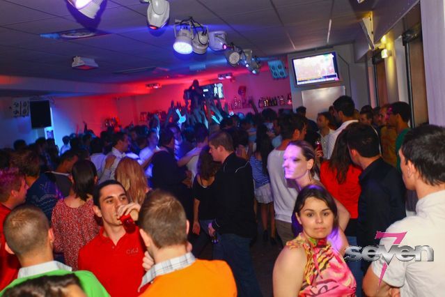 Cliquer pour voir l'image en taille réelle