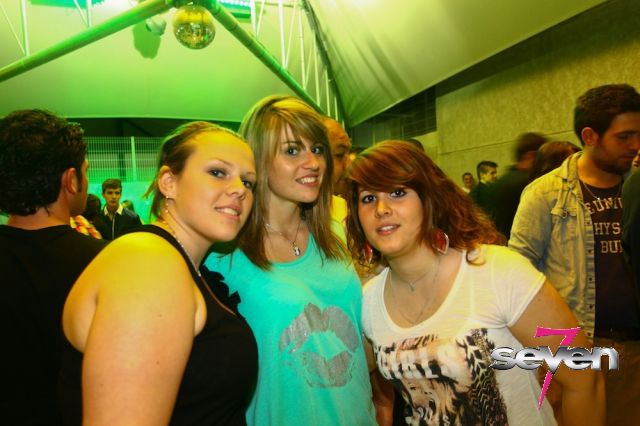 Cliquer pour voir l'image en taille réelle