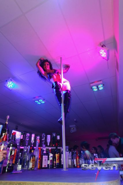 Cliquer pour voir l'image en taille réelle