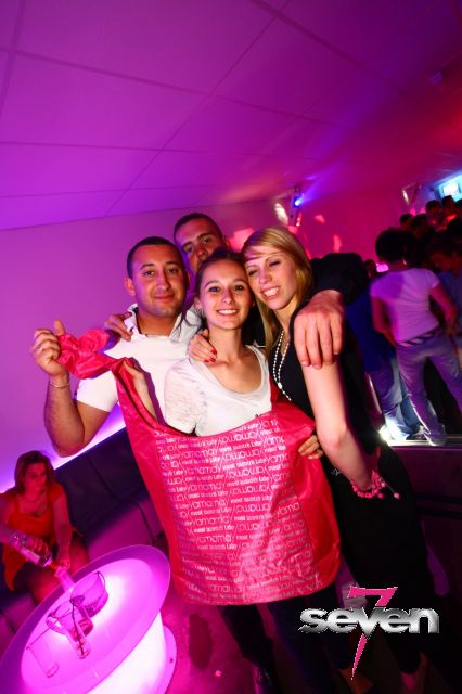 Cliquer pour voir l'image en taille réelle