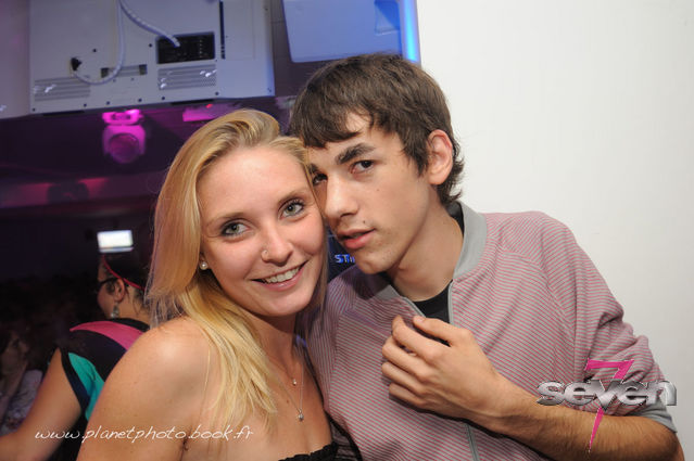 Cliquer pour voir l'image en taille réelle