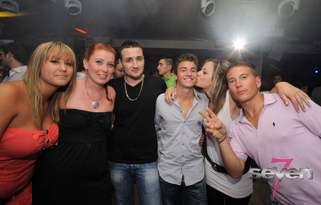 Cliquer pour voir l'image en taille réelle